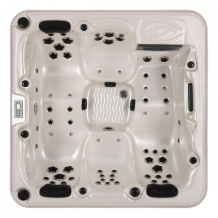 Гидромассажный спа-бассейн Delfi Spa Triera